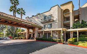 Clarion Inn & Suites John Wayne Airport